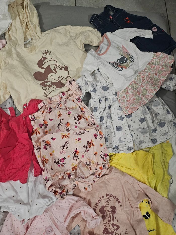 Lots vêtements fille 3 mois - photo numéro 5