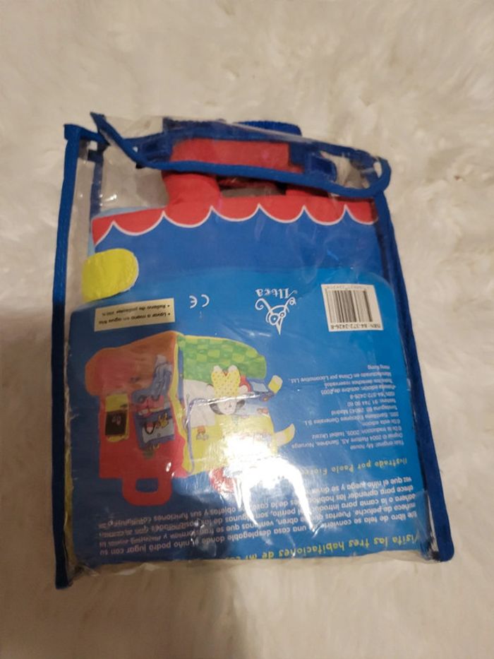 Livre tissus maison pop up - photo numéro 12