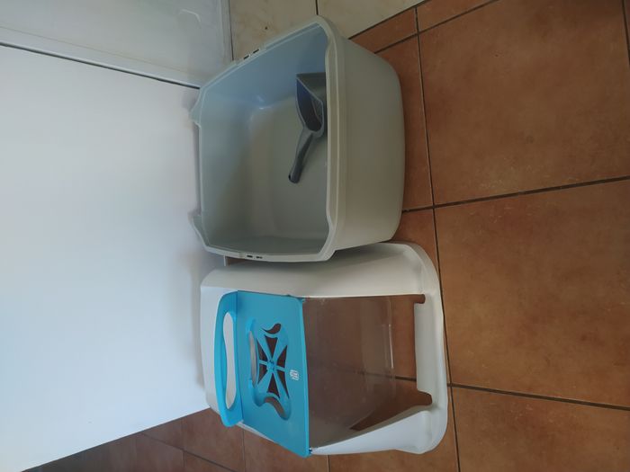 Grand bac à litière pour chat en excellent état de marque Catit avec pelle à litière incluse Très bo - photo numéro 2