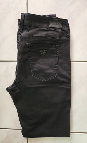 Pantalon femme guess - W29 L32 - Excellent état 