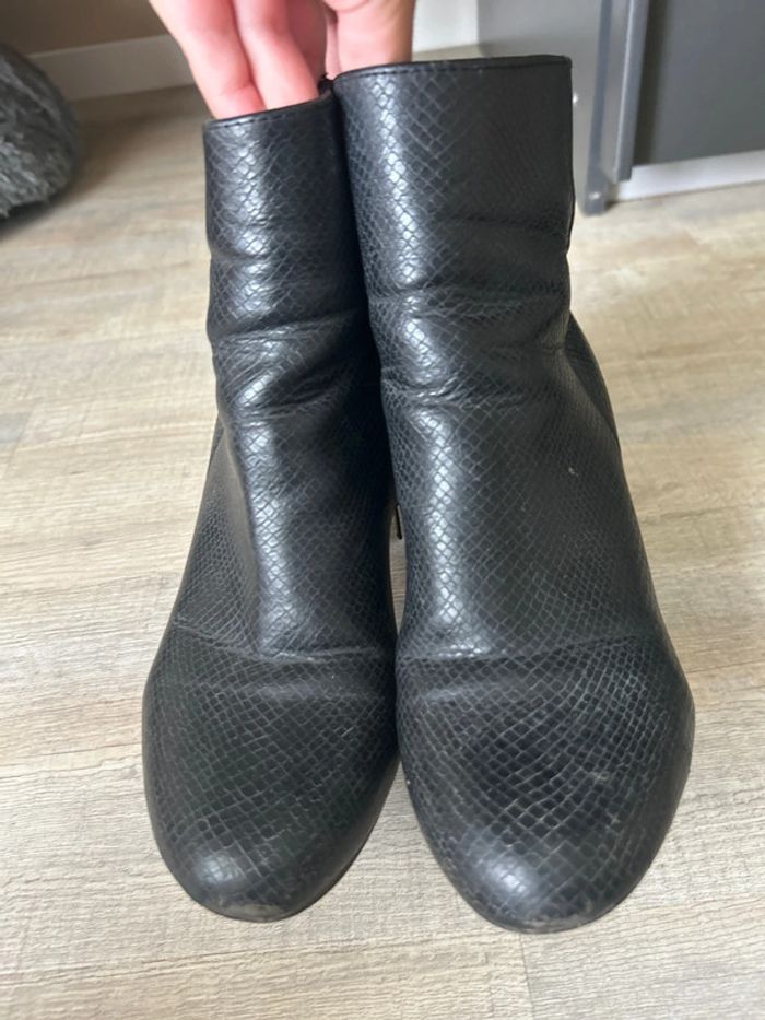 Bottines à talons noires taille 40 - photo numéro 2