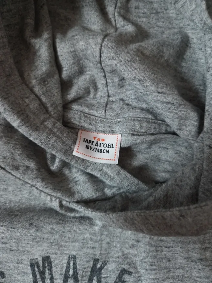 Tee shirt capuche TAO 10ans - photo numéro 3