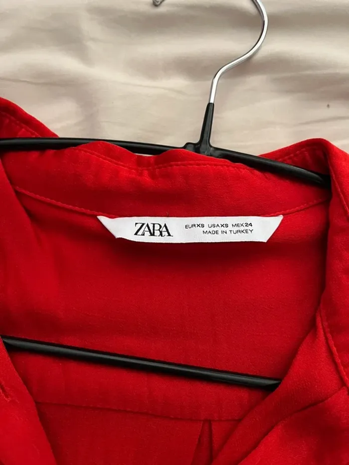 Chemise rouge - photo numéro 2