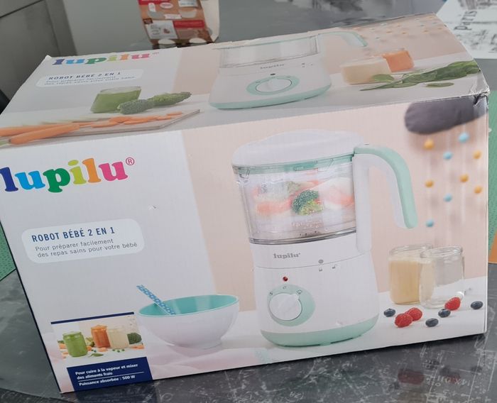 Robot de cuisine pour plat de bébé