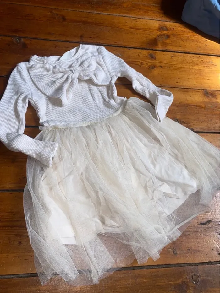 Robe froufrou - photo numéro 2