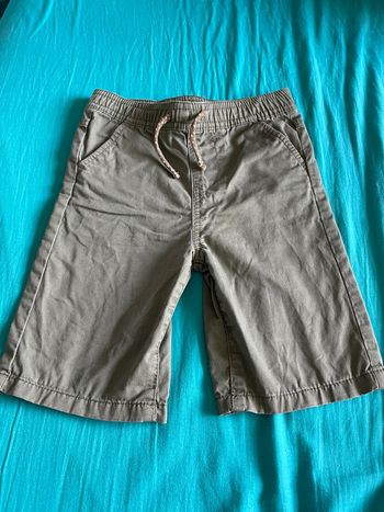 Short, garçon, kaki