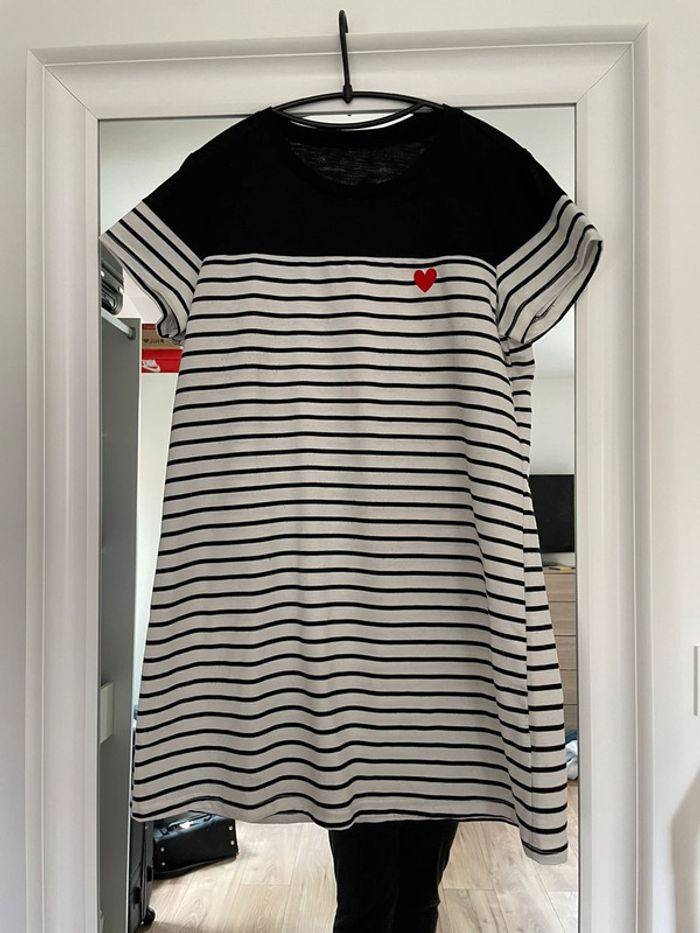 Robe.
