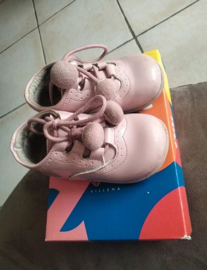 Chaussure bébé - photo numéro 3
