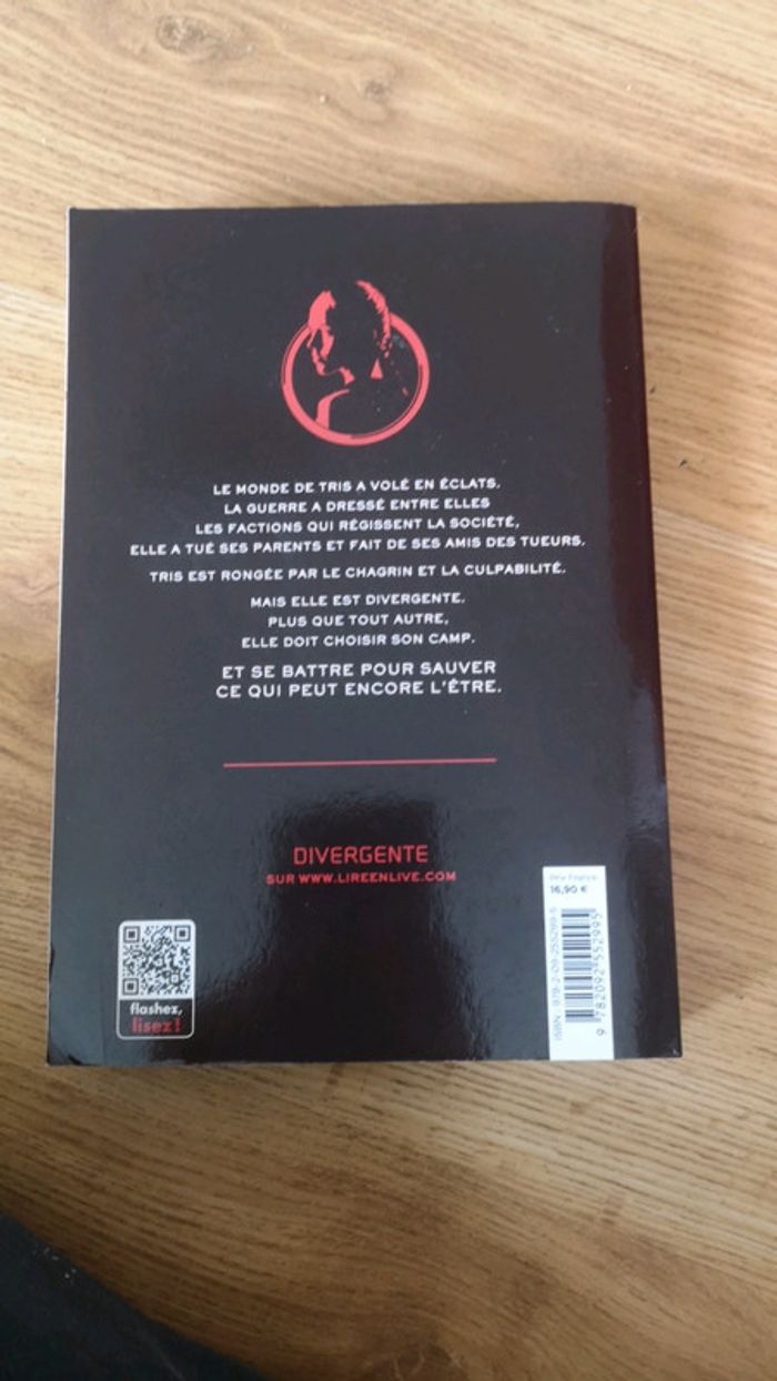 Divergente tome 2 - photo numéro 3