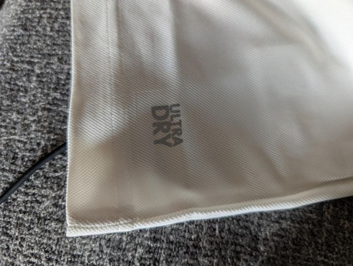 Polo Lacoste. Neuf. XS - photo numéro 4