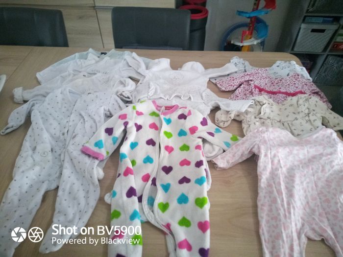 Lot vêtements 3 mois - photo numéro 2