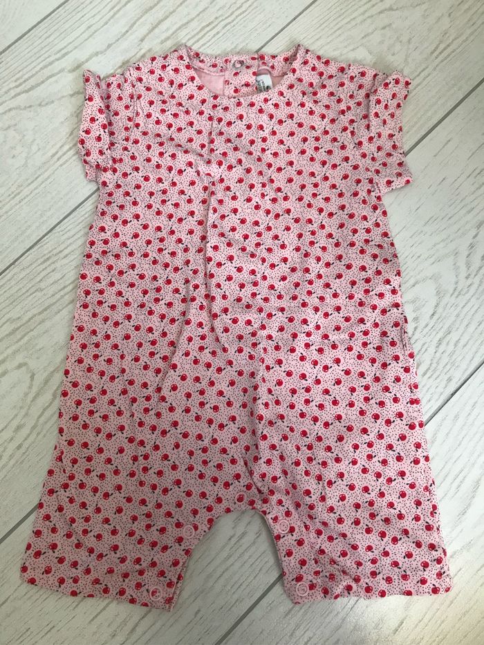 Ensemble 6 mois - photo numéro 4