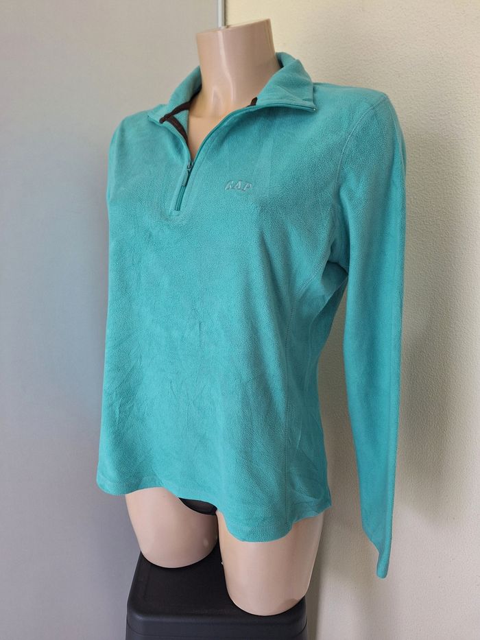 Pull polaire taille M marque Gap - photo numéro 2