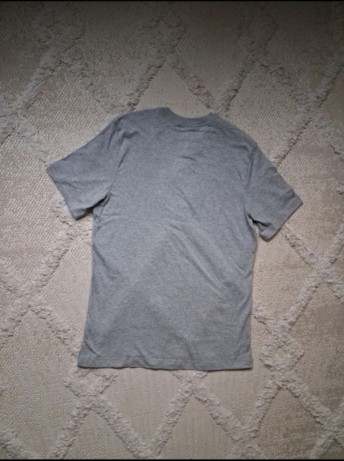T-shirt Nike gris homme - photo numéro 2