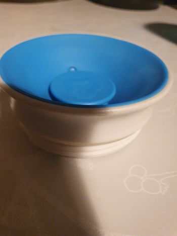 Tasse d'apprentissage munchkin bleu et blanche