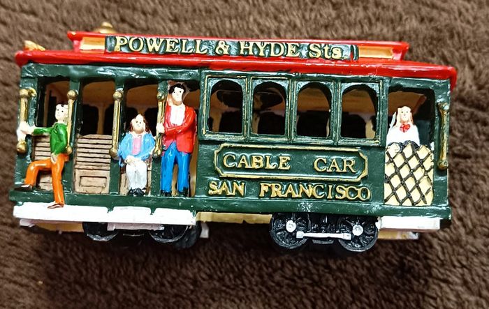 Powell & Hyde Sts. - San Francisco Municipal Cable Car Toy. - photo numéro 8