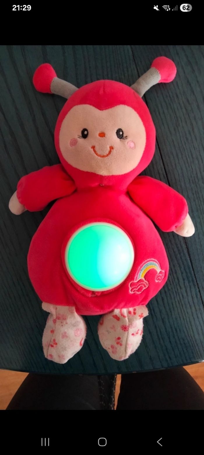 Coccinelle veilleuse 🐞