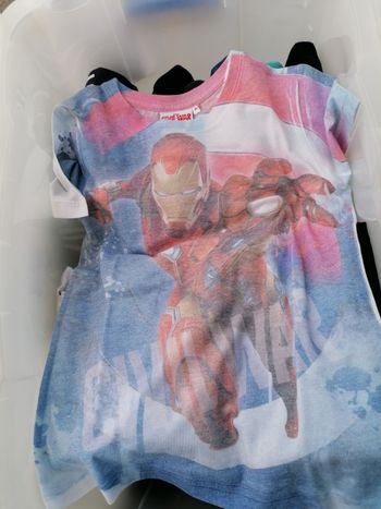 T shirt garçon iron man 8 ans