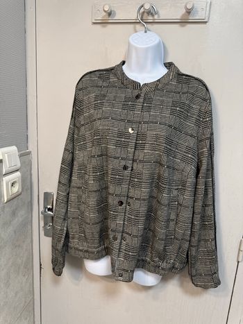 Veste à carreaux taille 03