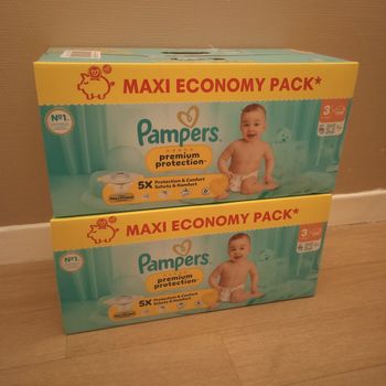 Lot Pampers premium protection taille 3 (216 couches)