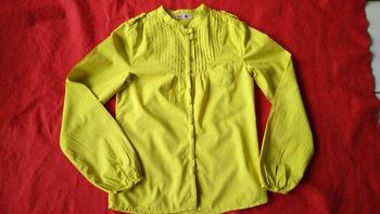 Jolie chemise manches longues anis