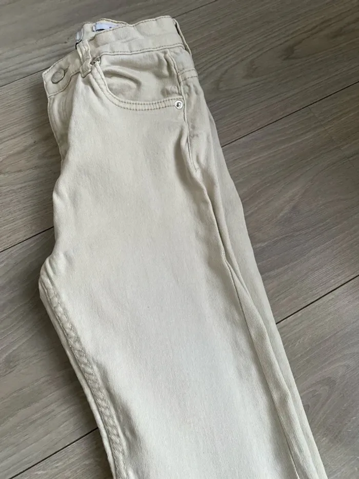 Pantalon flare beige Bershka - photo numéro 6