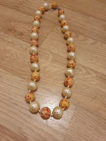 Collier boule