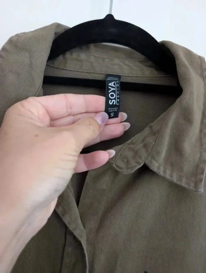 Veste chemise kaki femme avec écriture dos taille S New-Yorker - photo numéro 4