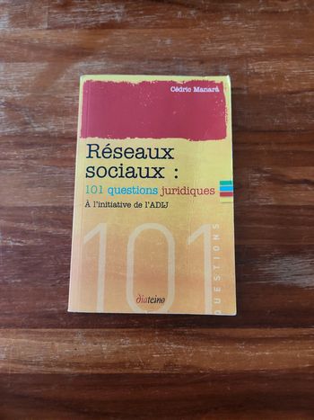 Livre : Réseaux sociaux