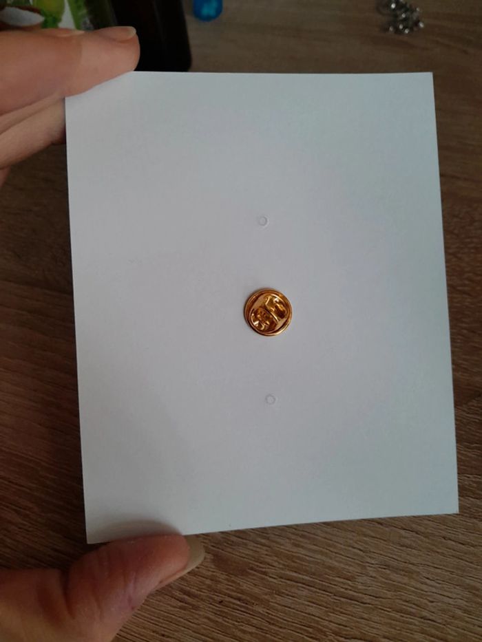 Magnifique pins pailleté eco responsable neuf - photo numéro 3