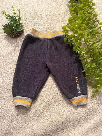 Très beau pantalon jogging pour bébé garçon