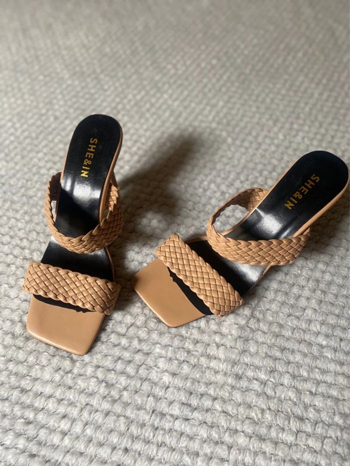 Mules beiges talons hauts