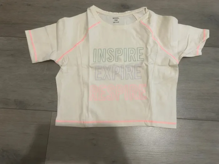 Tee-shirt kiabi 10 ans TBE
