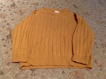 pull moutarde taille 10 ans