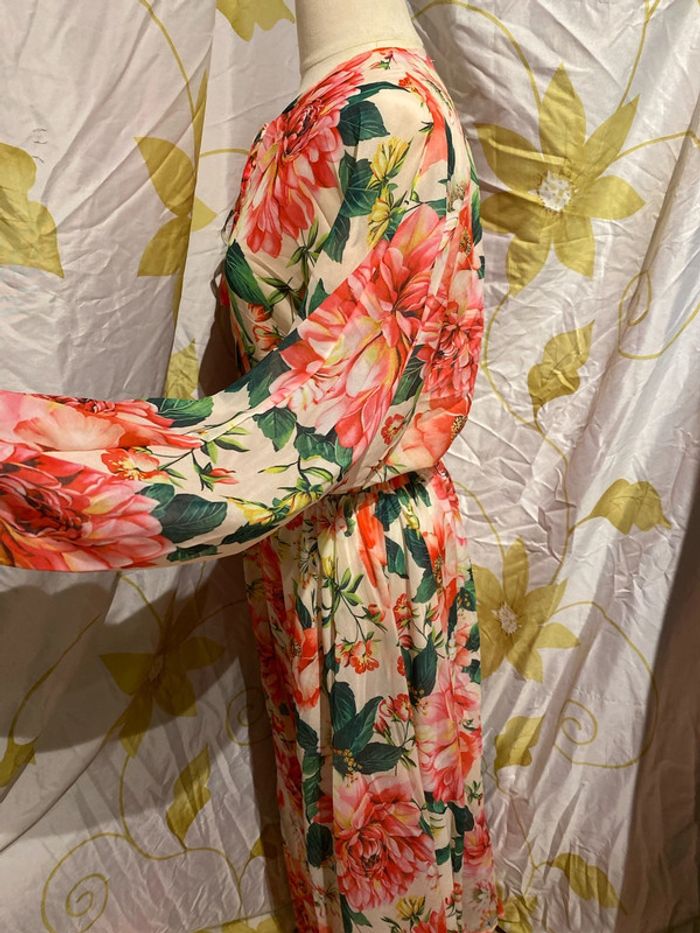 Robe fleurie - photo numéro 2