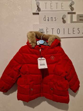 Doudoune tissu rouge sergent major neuve 2ans