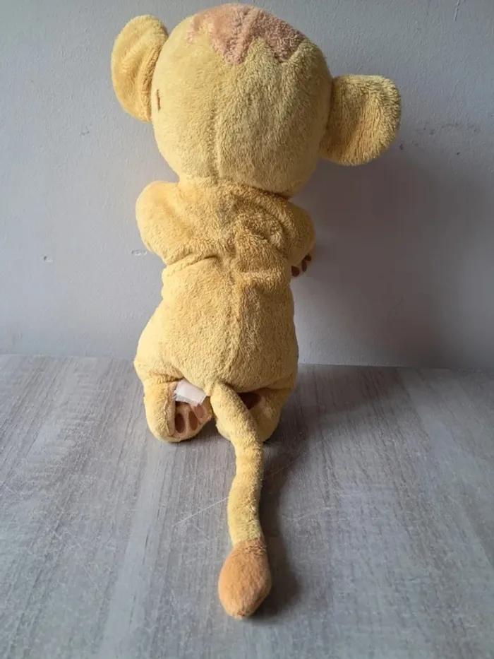Peluche roi lion Disney - photo numéro 2