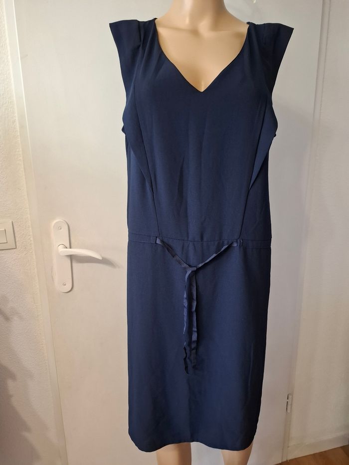 Robe etam taille 42 en très bon état - photo numéro 2