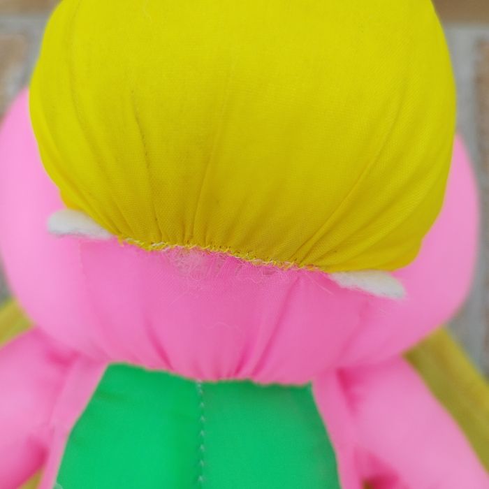 Peluche dinosaure rose vert jaune toile parachute - photo numéro 6