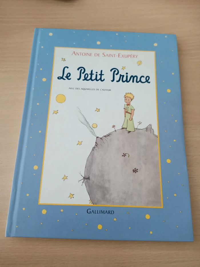 Livre le petit prince (Antoine de Saint-Exupéry / Editions gallimard)