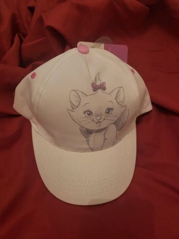 Casquette neuf avec étiquette aristochat disney enfant TU