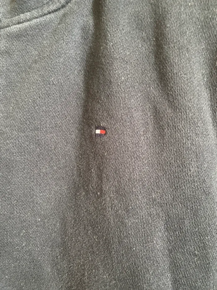 Pull Tommy Hilfiger brodé - photo numéro 2