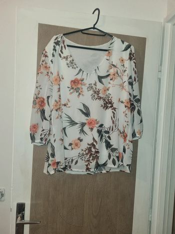 Blouse fleurie tex