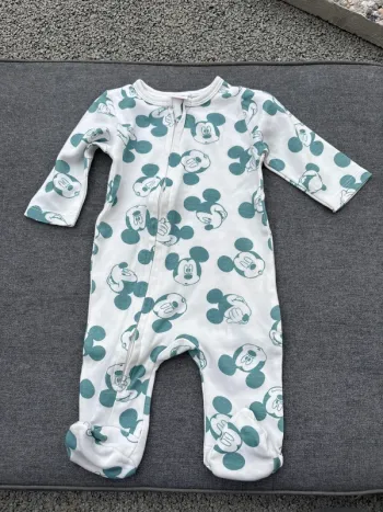 Pyjama bébé