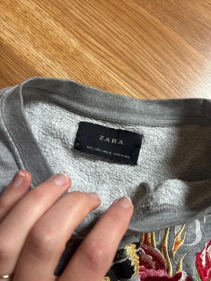 Pull sweat - photo numéro 3