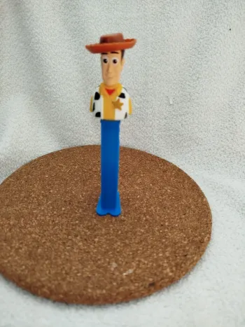 Pez Woody