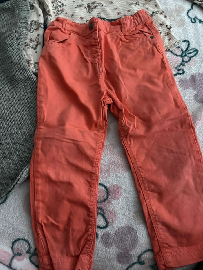 1er lot fille 24 mois - photo numéro 7