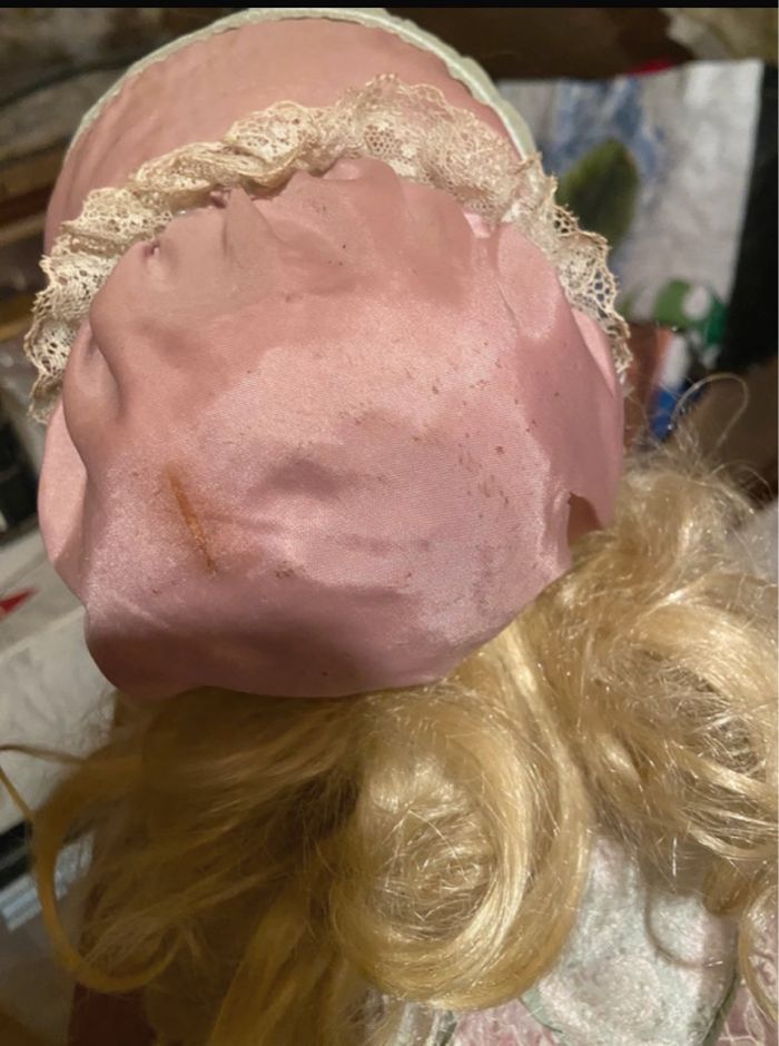 Poupée de collection en porcelaine Ophélie de Mundia - photo numéro 3