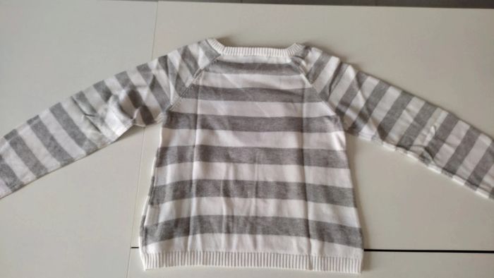 Pull Smiley World T.5 ans - photo numéro 5