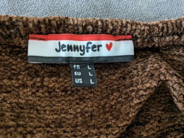 Pull Jennyfer - marron. - photo numéro 3